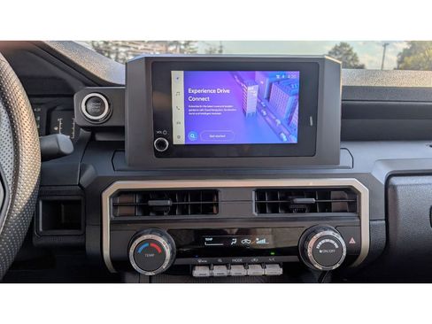 Used 2024 Toyota Tacoma SR image 19