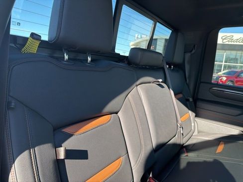 Certified 2024 GMC Sierra 2500 AT4 w/ AT4 Premium Plus Package image 5