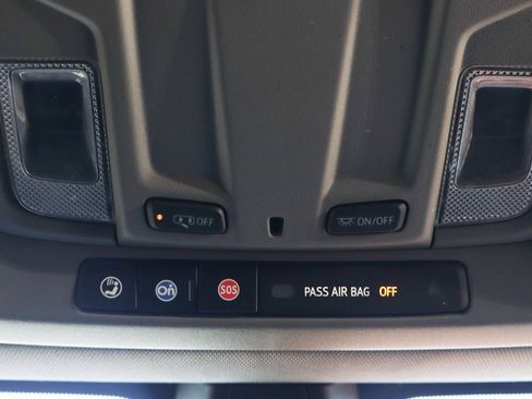 Used 2020 Chevrolet Silverado 1500 LT image 25