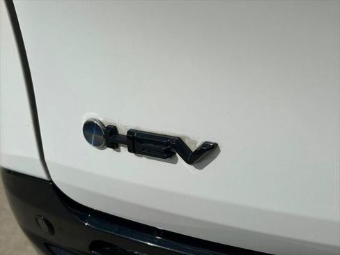 Certified 2025 Toyota Sienna XSE w/ XSE Plus Package FWD image 13