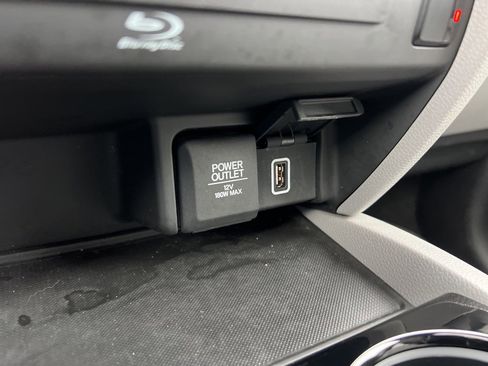 Used 2019 Honda Pilot Touring image 37