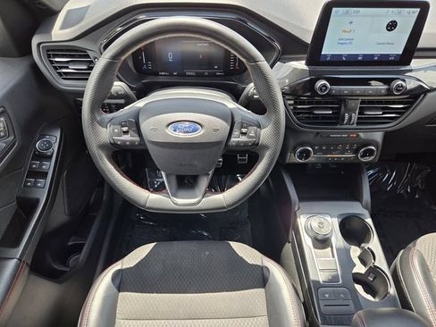 Used 2023 Ford Escape ST-Line AWD/4WD image 16