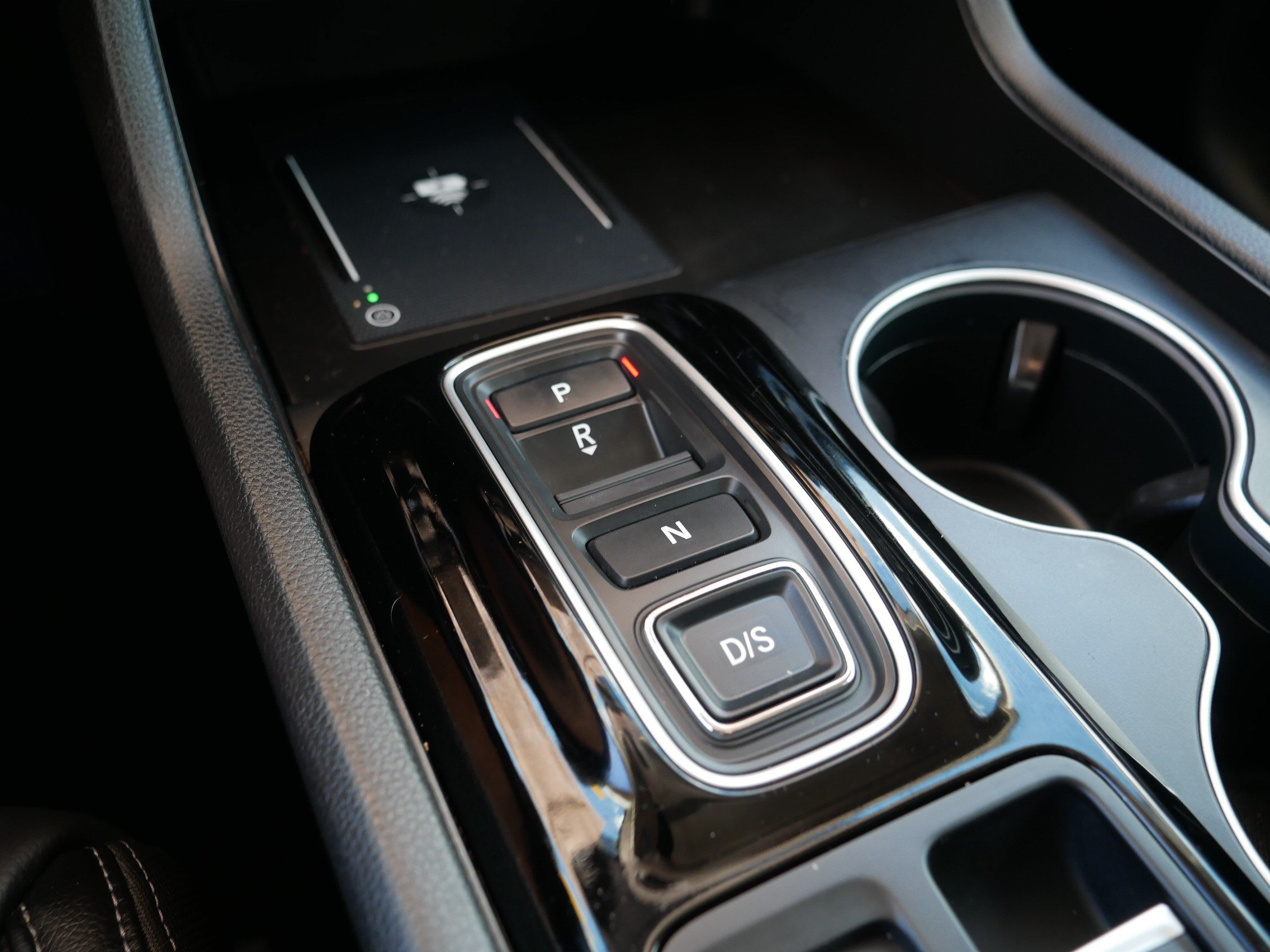 Used 2024 Honda Pilot Touring image 24
