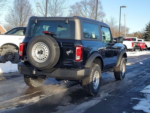 New 2025 Ford Bronco 2-Door image 4