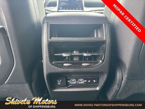 Used 2024 Jeep Grand Cherokee Limited w/ Trailer Tow Package image 26