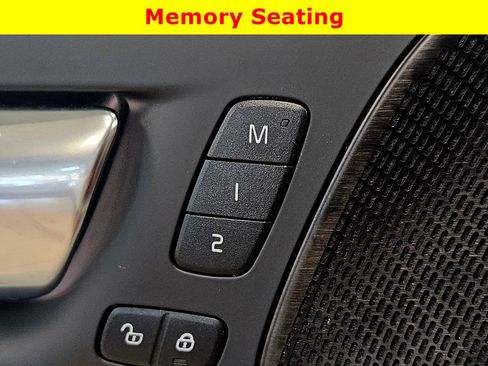 Used 2023 Volvo V60 B5 Cross Country Plus w/ Climate Package image 28