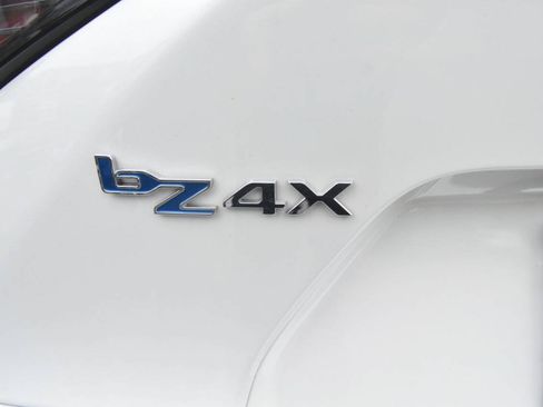 Used 2023 Toyota bZ4X AWD w/ Weather Package image 41