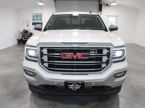 Used 2018 GMC Sierra 1500 SLT AWD/4WD image 3