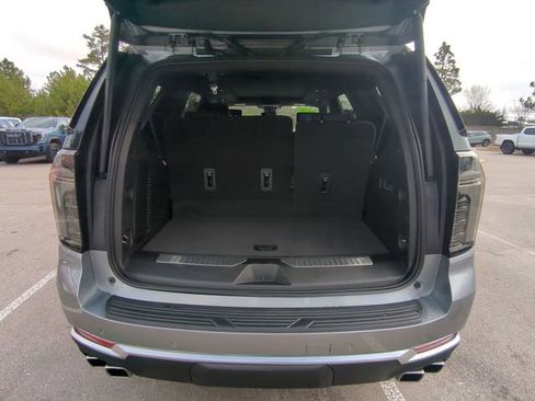Used 2026 Chevrolet Tahoe High Country image 35