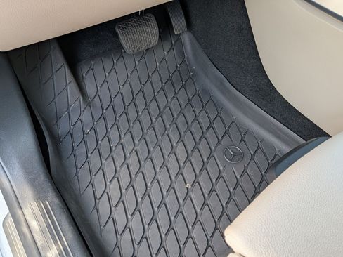 Certified 2026 Mercedes-Benz GLB 250 image 18