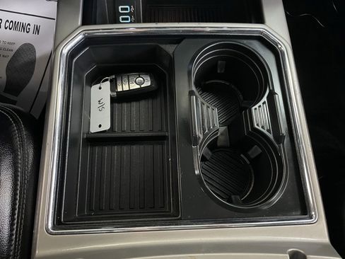 Used 2017 Ford F350 Lariat w/ Lariat Ultimate Package image 40