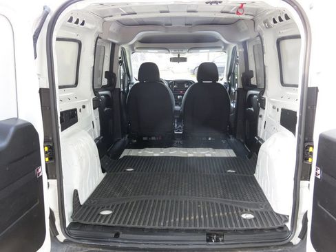 Used 2022 RAM ProMaster City Tradesman FWD image 18