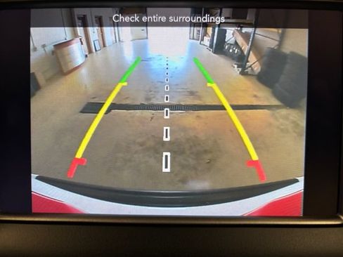 Used 2018 Jeep Grand Cherokee Laredo AWD/4WD image 20