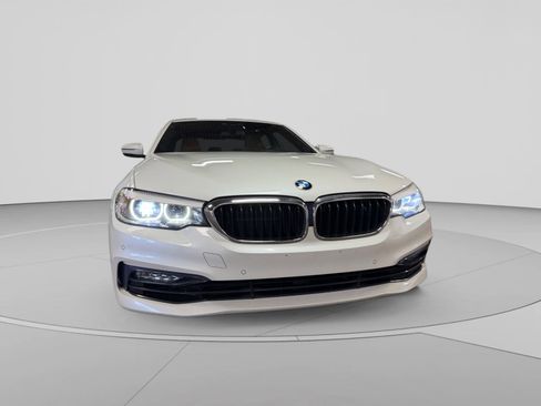 Used 2018 BMW 530i xDrive AWD/4WD image 40