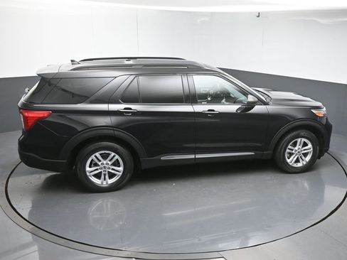 Used 2020 Ford Explorer XLT w/ Comfort Package image 52