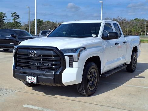 Used 2025 Toyota Tundra SR image 3