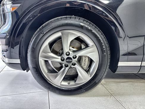 Used 2026 Genesis GV70 2.5T Advanced AWD/4WD image 19