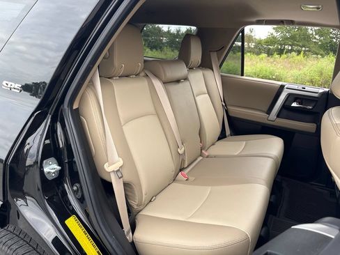Used 2019 Toyota 4Runner SR5 Premium AWD/4WD image 25