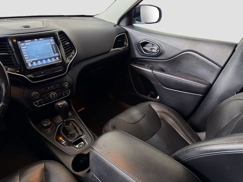 Used 2019 Jeep Cherokee Limited AWD/4WD image 24
