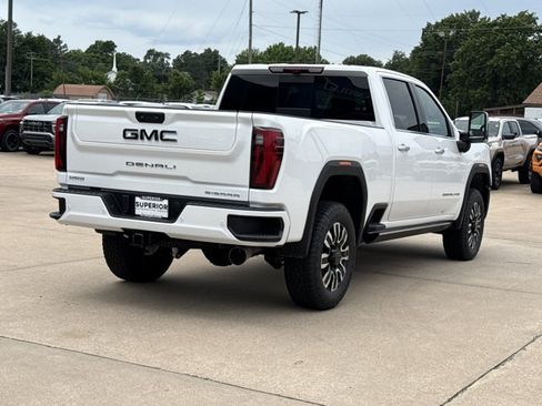 New 2026 GMC Sierra 2500 Denali Ultimate AWD/4WD image 3