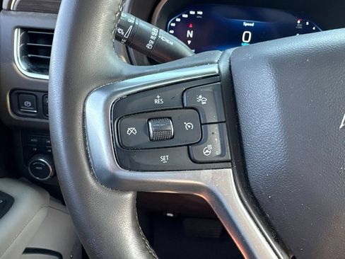 Used 2023 Chevrolet Tahoe Z71 w/ Luxury Package AWD/4WD image 21