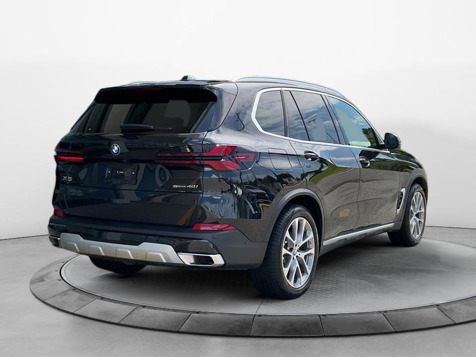 Used 2024 BMW X5 sDrive40i w/ Premium Package RWD image 7