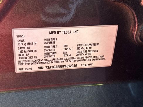 Used 2023 Tesla Model Y Long Range AWD/4WD image 18