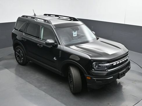 Certified 2022 Ford Bronco Sport Outer Banks w/ Tech Package AWD/4WD image 43