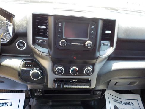 Used 2020 RAM 2500 Tradesman w/ Chrome Appearance Group AWD/4WD image 17