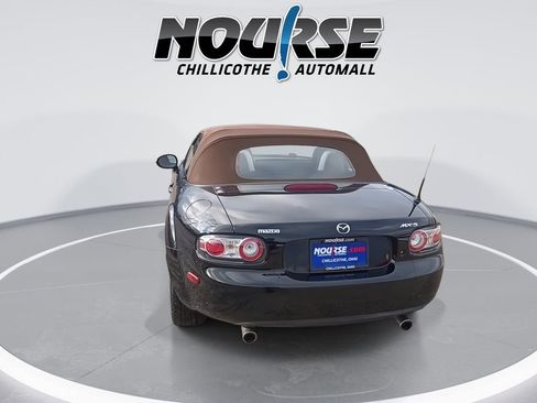 Used 2008 MAZDA MX-5 Miata Grand Touring w/ Premium Pkg image 7