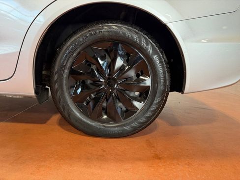 Used 2014 Honda Civic LX image 12