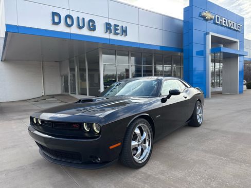 Used 2015 Dodge Challenger R/T Plus image 1
