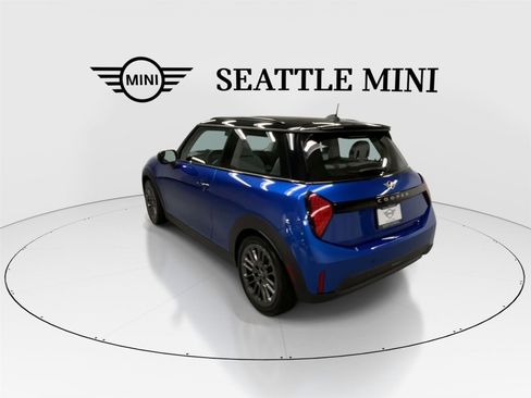 Certified 2025 MINI Cooper S FWD image 8