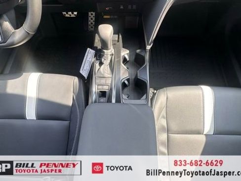 New 2026 Toyota Camry SE image 11