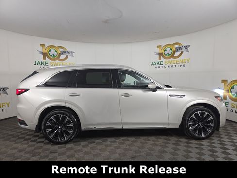 Certified 2025 MAZDA CX-90 3.3 Turbo S w/ Premium Package image 10