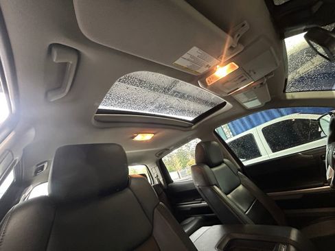 Used 2019 Toyota Tundra Limited w/ Limited Premium Package image 27