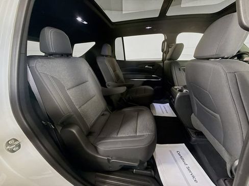 New 2026 Chevrolet Traverse LT w/ Sun and Wheel Package AWD/4WD image 32
