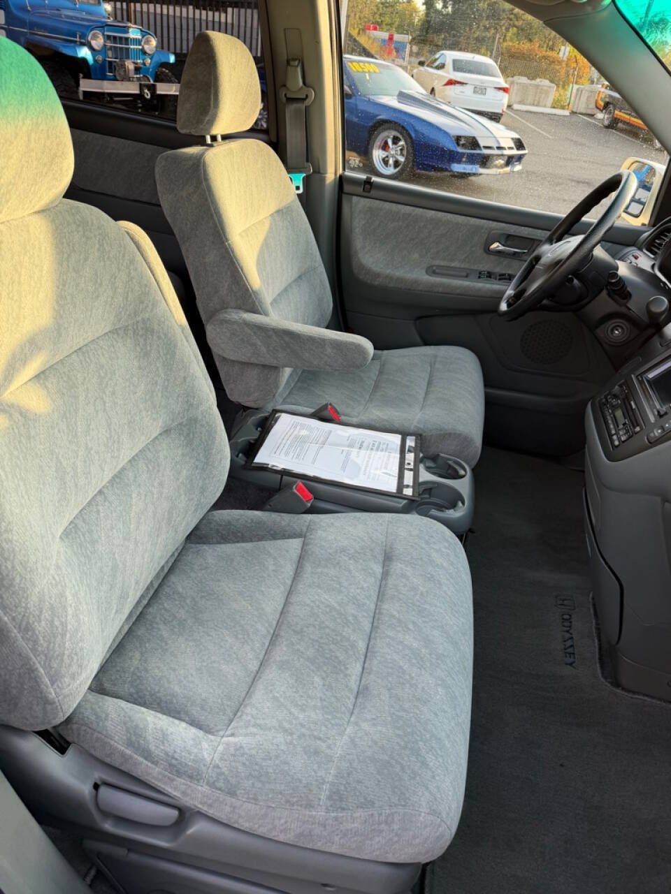 Used 2000 Honda Odyssey EX image 15