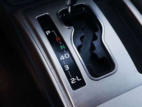 Used 2014 Toyota Tacoma Base w/ TRD Off-Road Package image 34