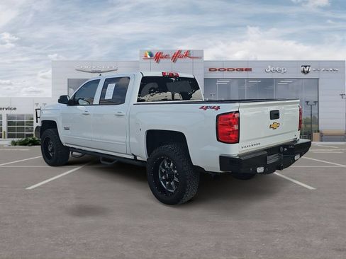 Used 2018 Chevrolet Silverado 1500 LT w/ Texas Edition AWD/4WD image 3
