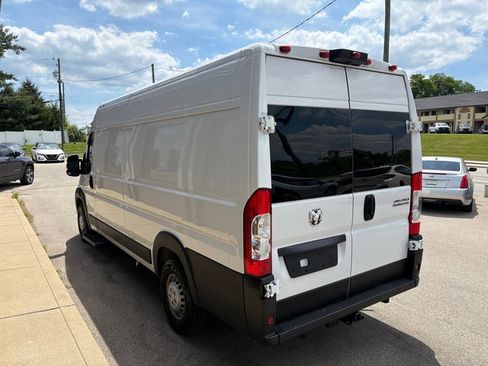Used 2024 RAM ProMaster 3500 w/ Convenience Group FWD image 7