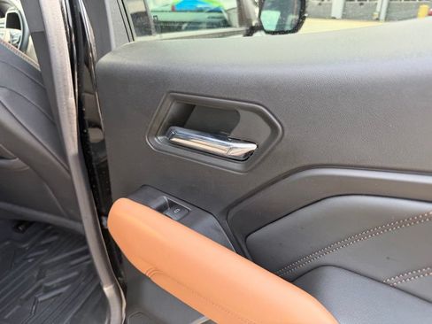 Used 2023 GMC Canyon AT4 AWD/4WD image 34