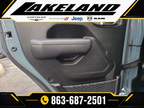 Used 2025 Jeep Wrangler Unlimited Sport AWD/4WD image 10