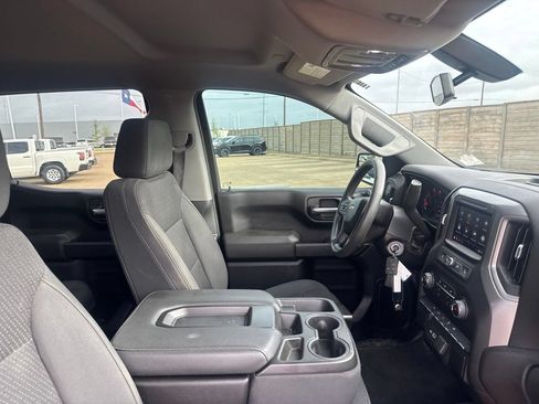 Used 2022 Chevrolet Silverado 1500 Custom RWD image 31