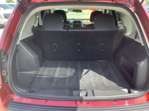 Used 2014 Jeep Compass Latitude FWD image 20