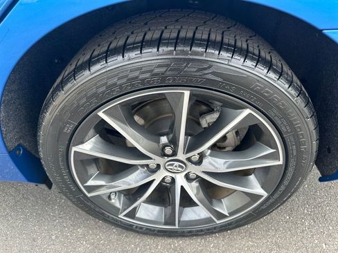 Used 2017 Toyota Camry XSE w/ Advanced Technology Package FWD image 27