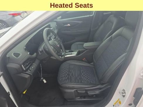 Used 2025 Buick Envista Preferred FWD image 10
