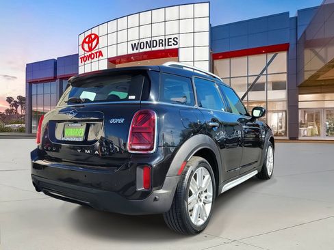 Used 2022 MINI Cooper Countryman image 4