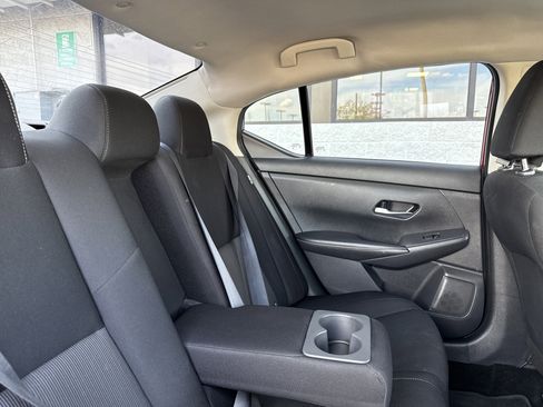 Used 2022 Nissan Sentra SV w/ Trunk Package image 40