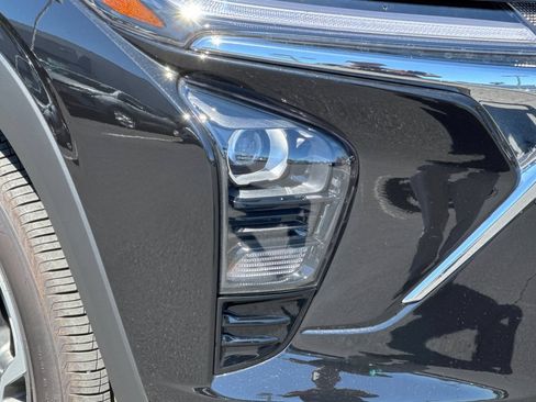 Used 2026 Chevrolet Trax LT w/ Sunroof Package FWD image 43